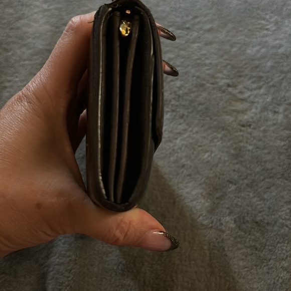 Louis Vuitton Portefeuille Sarah Wallet - Picture 6 of 16